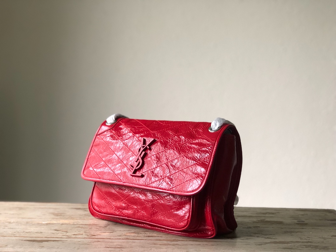 Y51 niki medium crinkled vintage leather red 4988940 28 x 20 x 8 cm