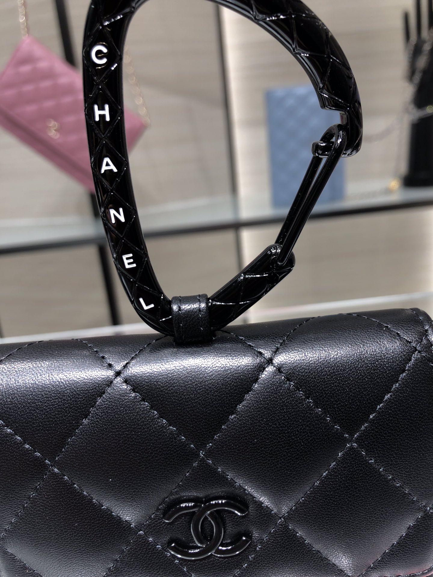 Ch**el card holder with jewel hook lambskin black metal black ap2397 11 cm