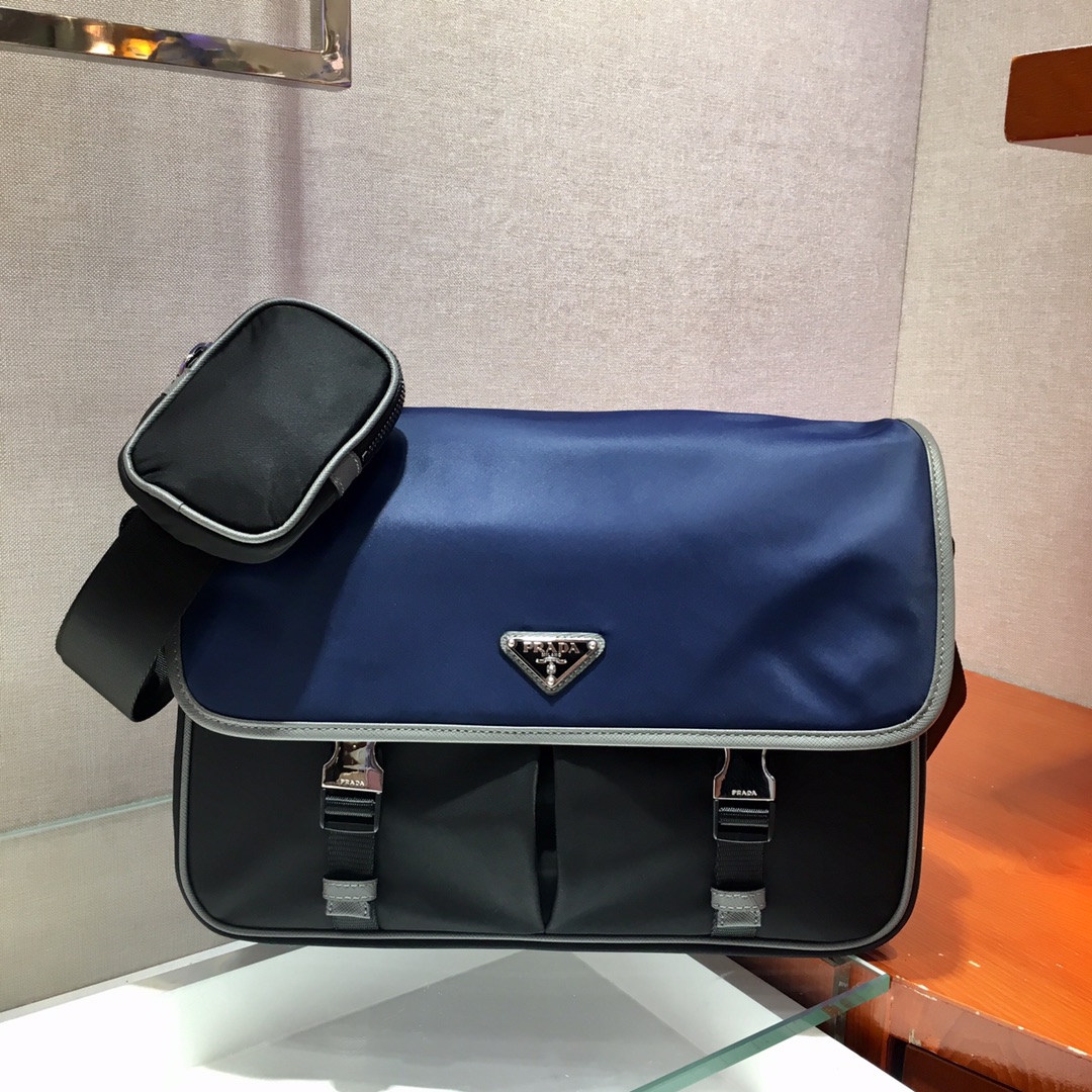 Pra*a re-nylon and saffiano leather shoulder bag blue 2vd768 32 x 24 x 12 cm