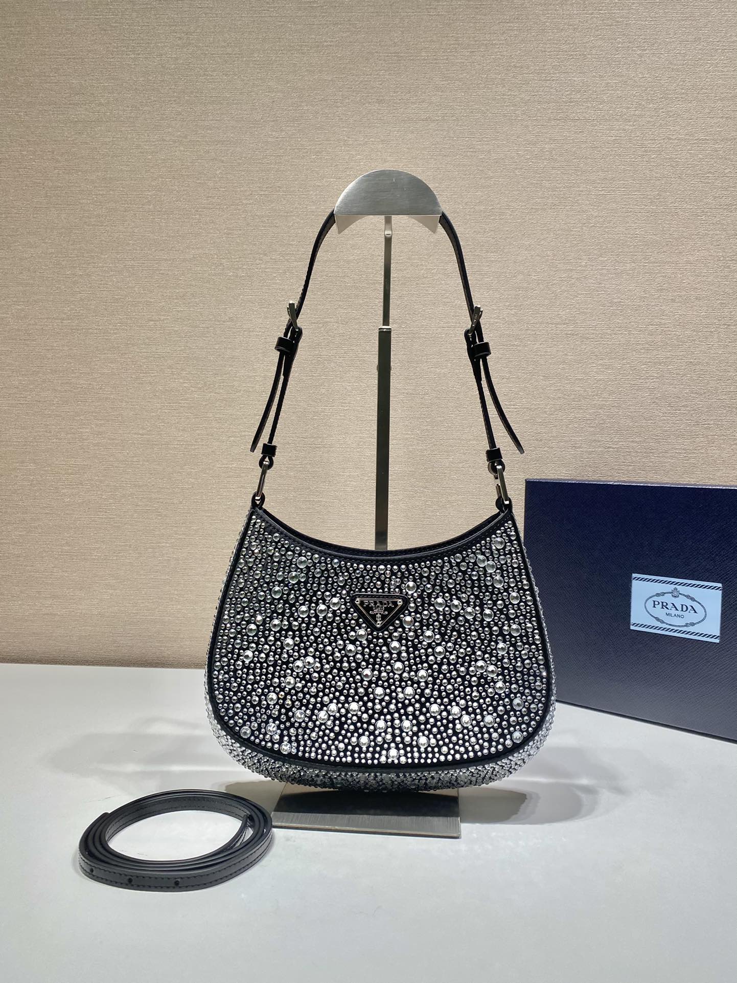 Pra*a cleo satin bag with appliqués black 1bc169 22 x 18.5 x 4.5 cm