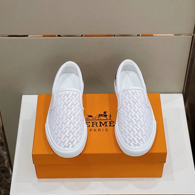 H**me5 men flats