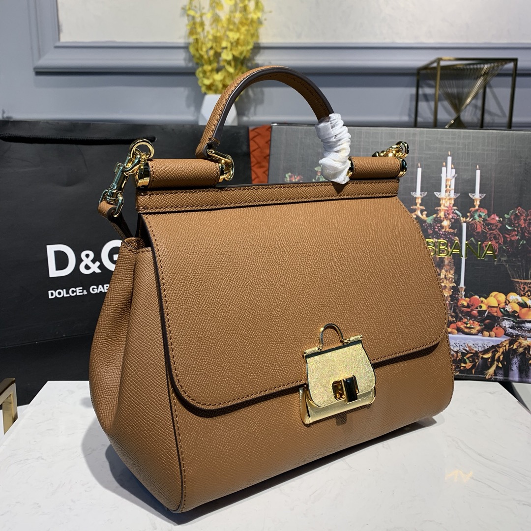 d01ce & Gab*a*a medium dauphine leather sicily bag brown bb6002 25 x 12 x 22 cm