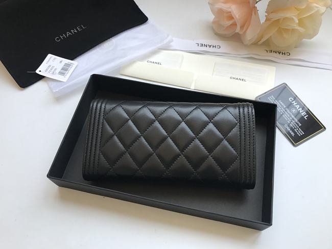 Ch**el long wallet smooth leather black a80286 19 x 10.5 x 3 cm