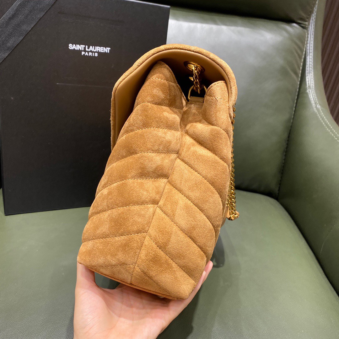Y51 medium loulou in matelassé "y" cinnamon suede 5749461 32 x 22 x 12 cm