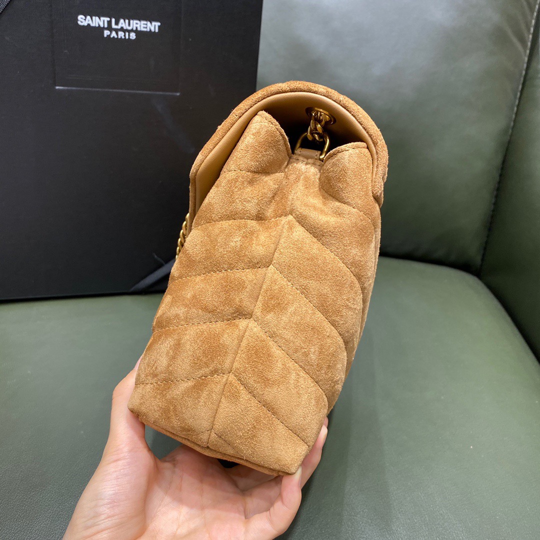 Y51 small loulou in matelassé "y" cinnamon suede 5749461 25 x 17 x 9 cm