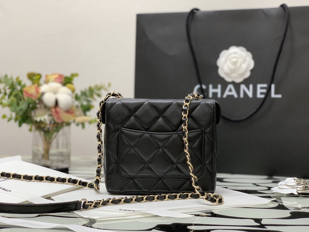 Ch**el small box bag lambskin & gold metal black as2877 14.5 x 16.5 x 7 cm