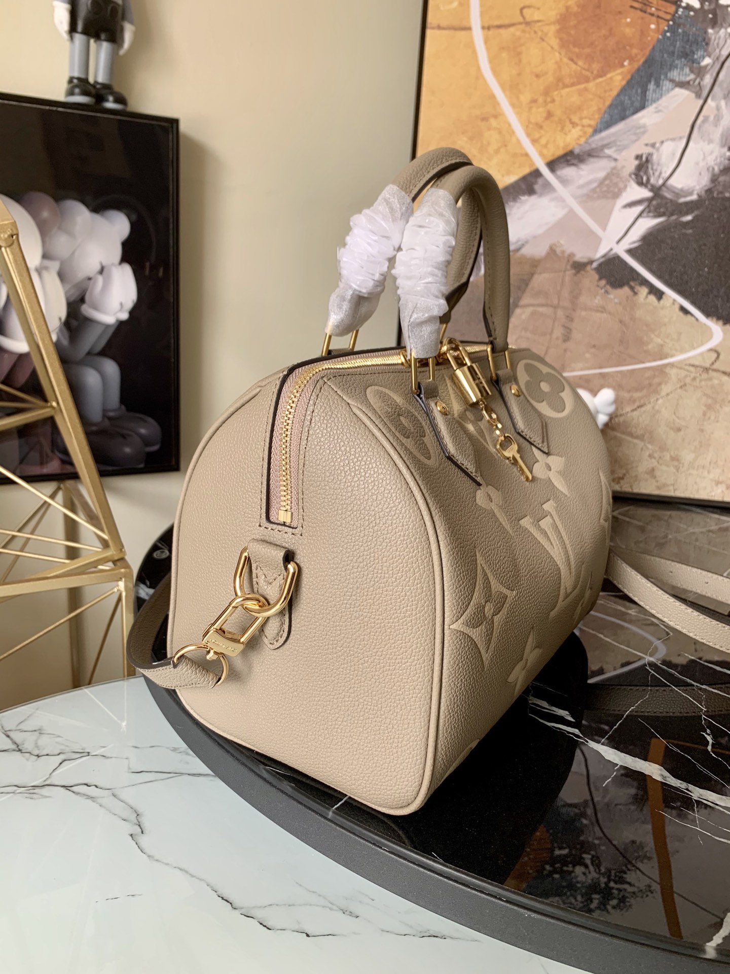 l0vis Vvtt0n speedy bandoulière 25 bicolor monogram pattern beige/creme m58947 25 x 19 x 15 cm