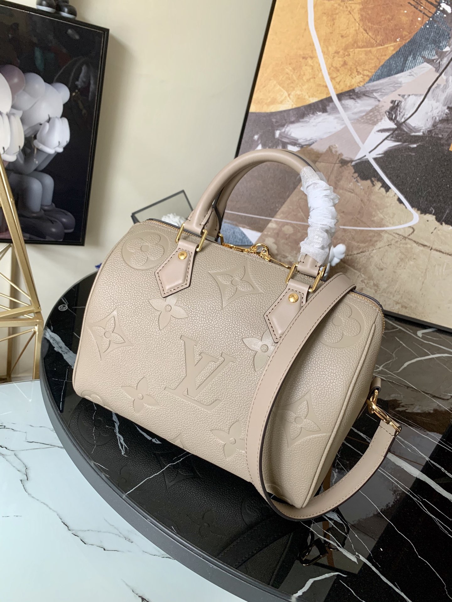 l0vis Vvtt0n speedy bandoulière 25 monogram pattern tourterelle m59273 25 x 19 x 15 cm