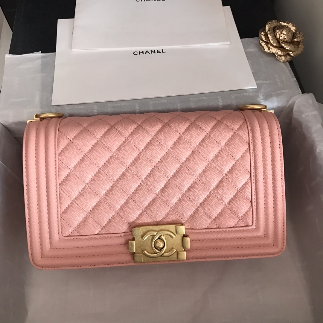 Ch**el medium boy bag classic gold-tone metal grained leather pink a67086 25cm