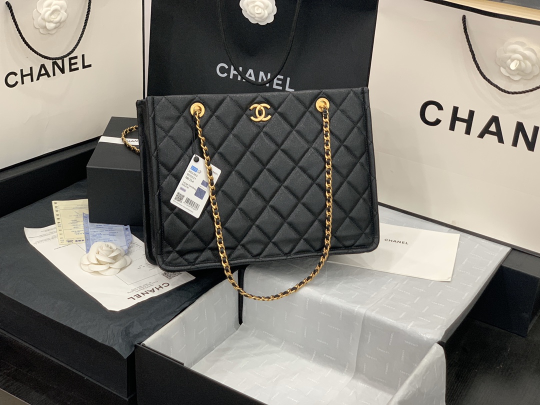 Ch**el large shopping bag grained leather black as2360 23 x 35.5 x 9.5 cm