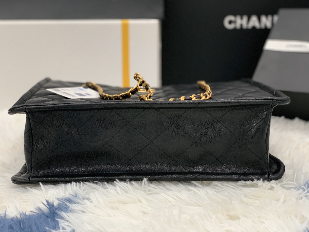 Ch**el large shopping bag grained leather black as2360 23 x 35.5 x 9.5 cm