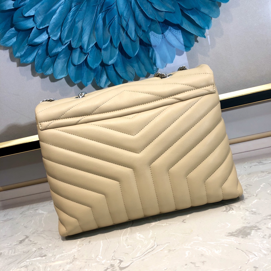 Y51 medium loulou matelassé "y" leather beige silver metal 574946 31 x 22 x 10 cm