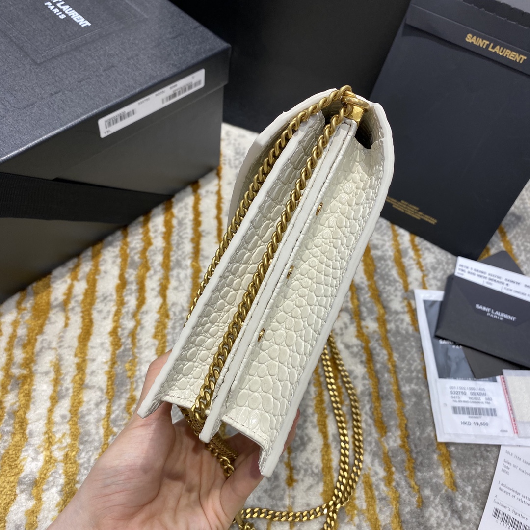 Y51 cassandra medium chain bag crocodile leather gold-tone metal white 532750 22 x 16.5 x 5.5 cm