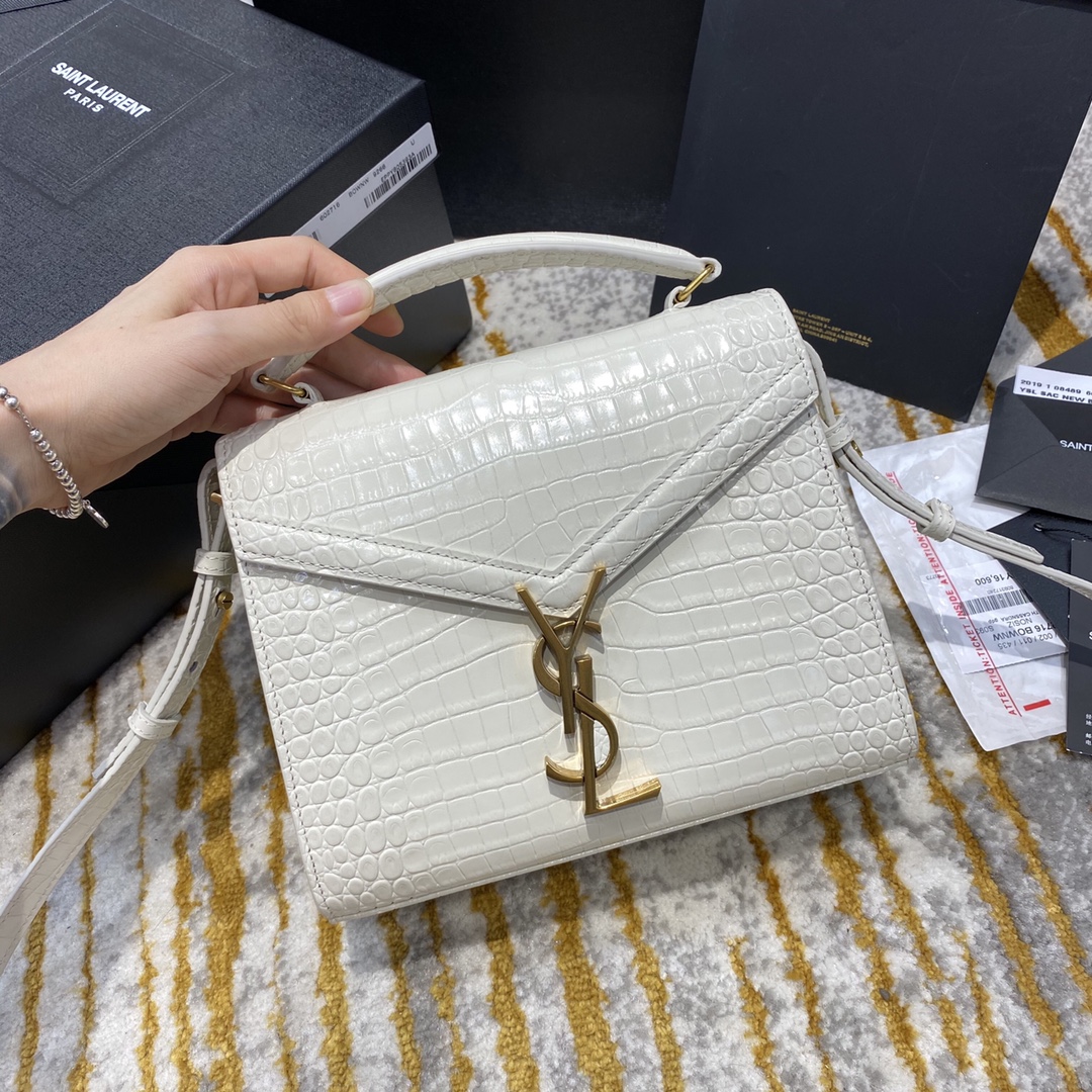 Y51 cassandra mini top handle bag crocodile leather white 623930 20 x 16 x 7.5 cm