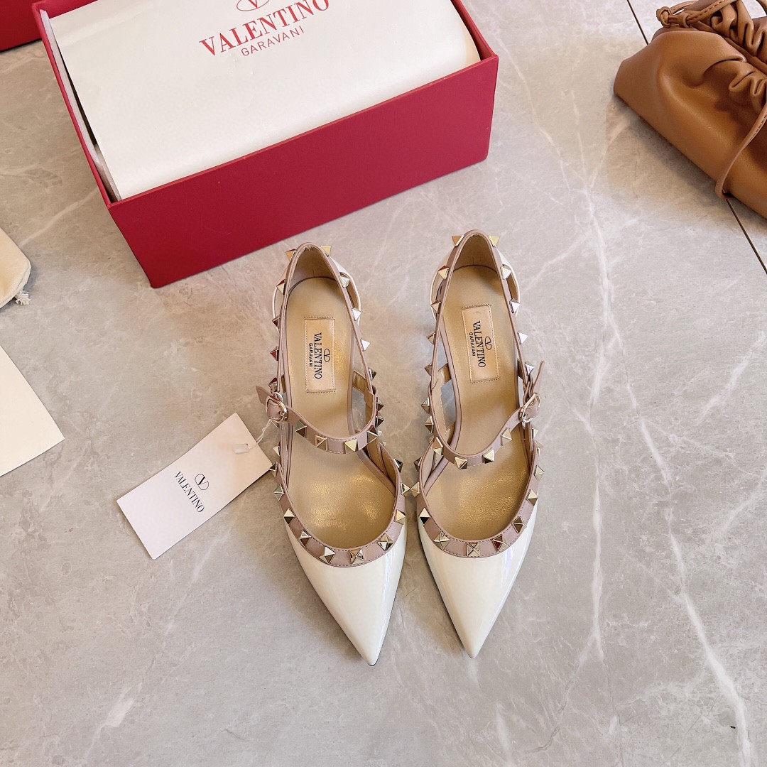 Va1e*ntin0 high heels 02