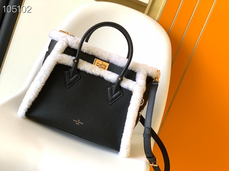 l0vis Vvtt0n on my side mm black m58908 30.5 x 24.5 x 14 cm
