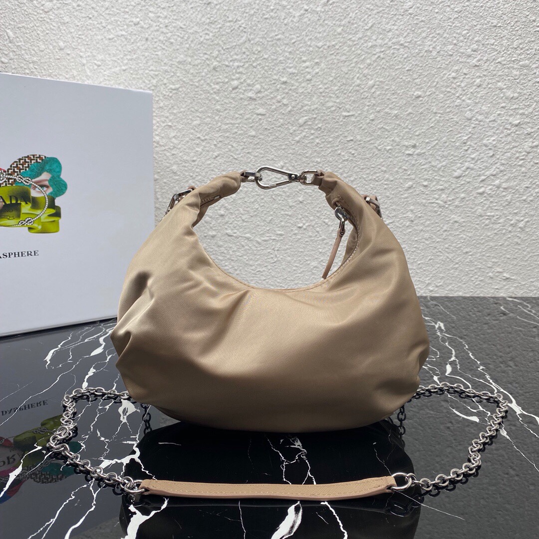 Pra*a re-edition 2006 nylon hobo bag beige 1bh172 24 x 16 x 7 cm