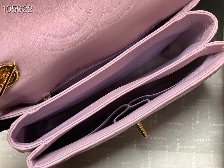 Ch**el Ch**elv has smooth lines sandwich pink bag 25cm