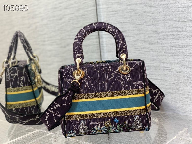 D10r medium lady d-lite bag embroidery m0565 24 cm 01