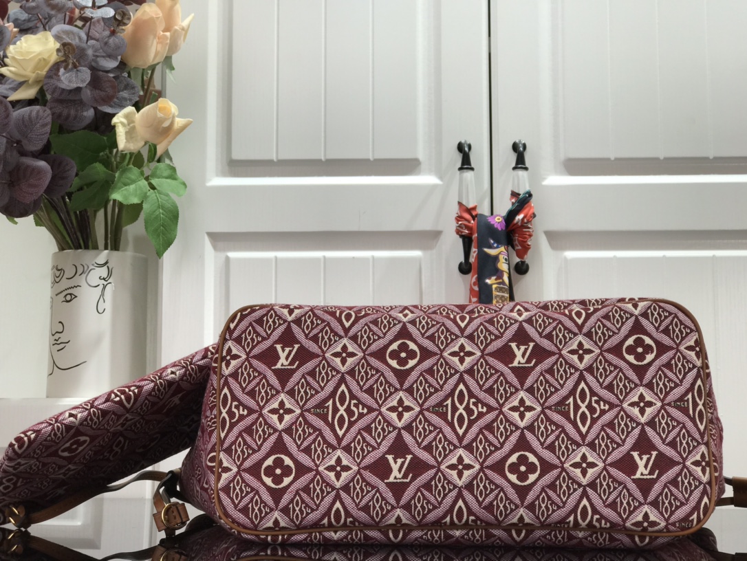LV NEVERFULL MM M46322 31CM