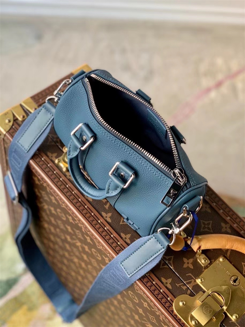 LV Keepall XS M81005 21cm