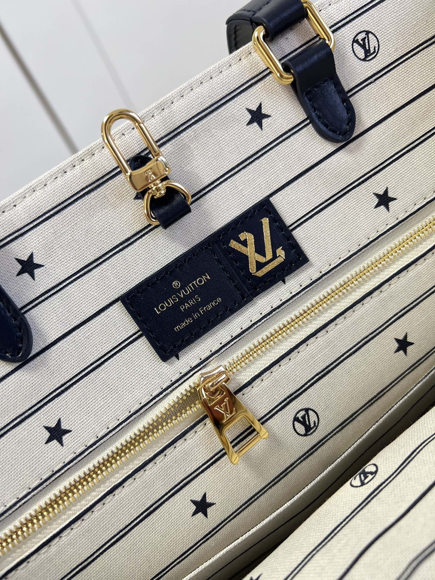 LV On the go blue