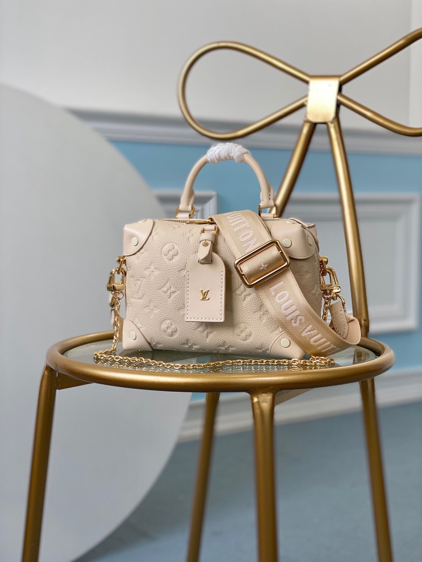 LV PETITE MALLE SOUPLE white M45394 20cm