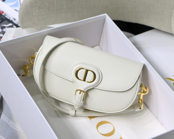 D10r bobby east-west bag smooth leather m9327  white - 22x13x5cm