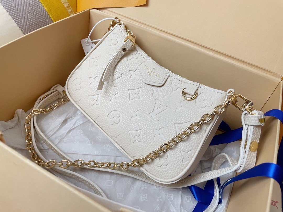 LV Easy Pouch On Strap M80349  Crème White 19 x 11.5 x 3 cm