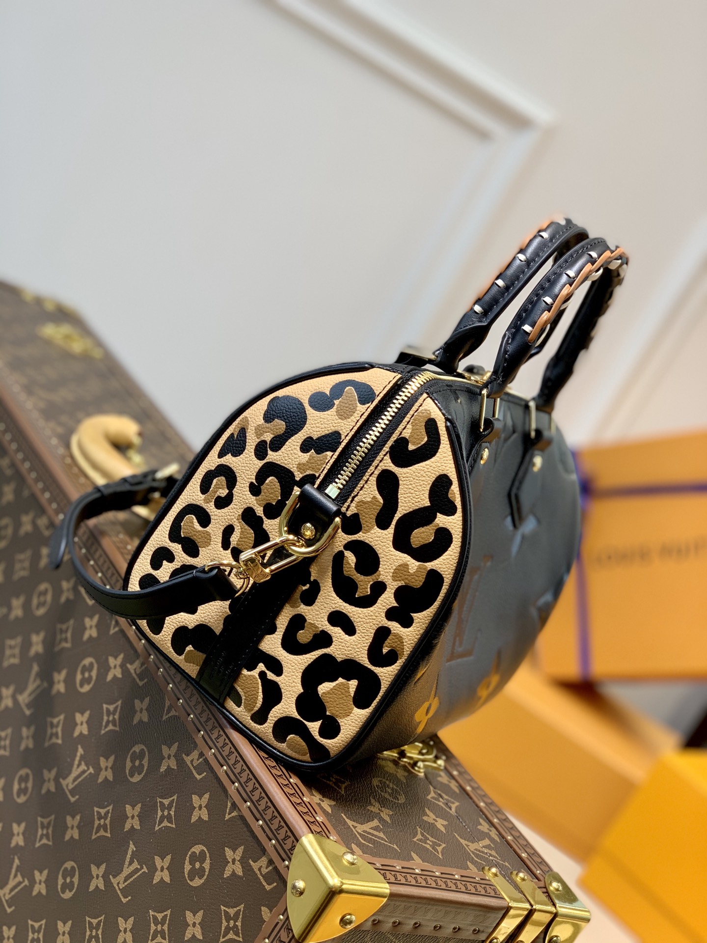 LV SPEEDY BANDOULIÈRE 25 Monogram Empreinte Leather Black M58524 25cX19X15CM