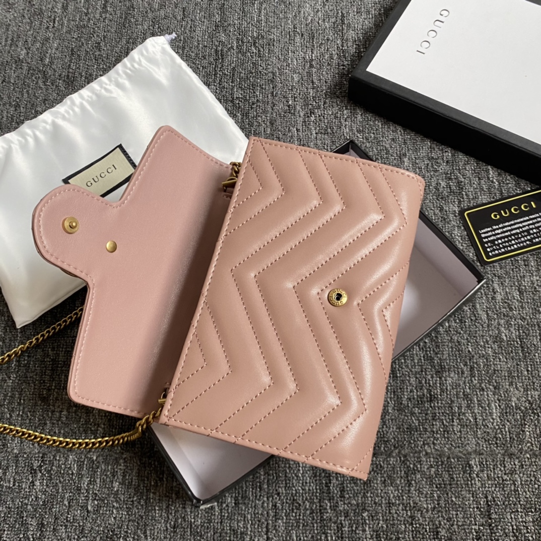 GG Marmont matelassé mini bag Rose beige 474575 – 20cm x 13cm x 6cm