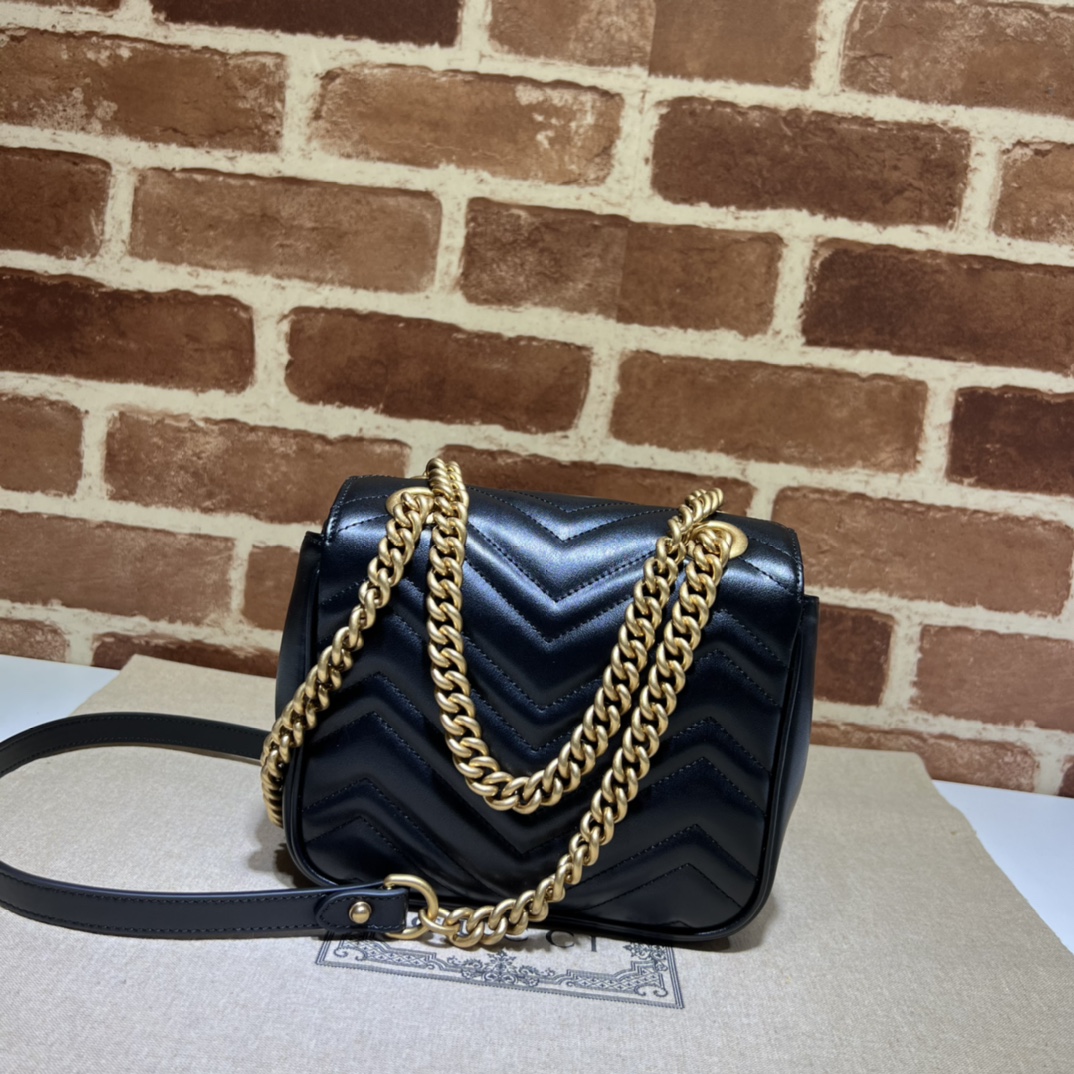 GG Marmont mini shoulder bag Black 739682 - 18x15x8cm