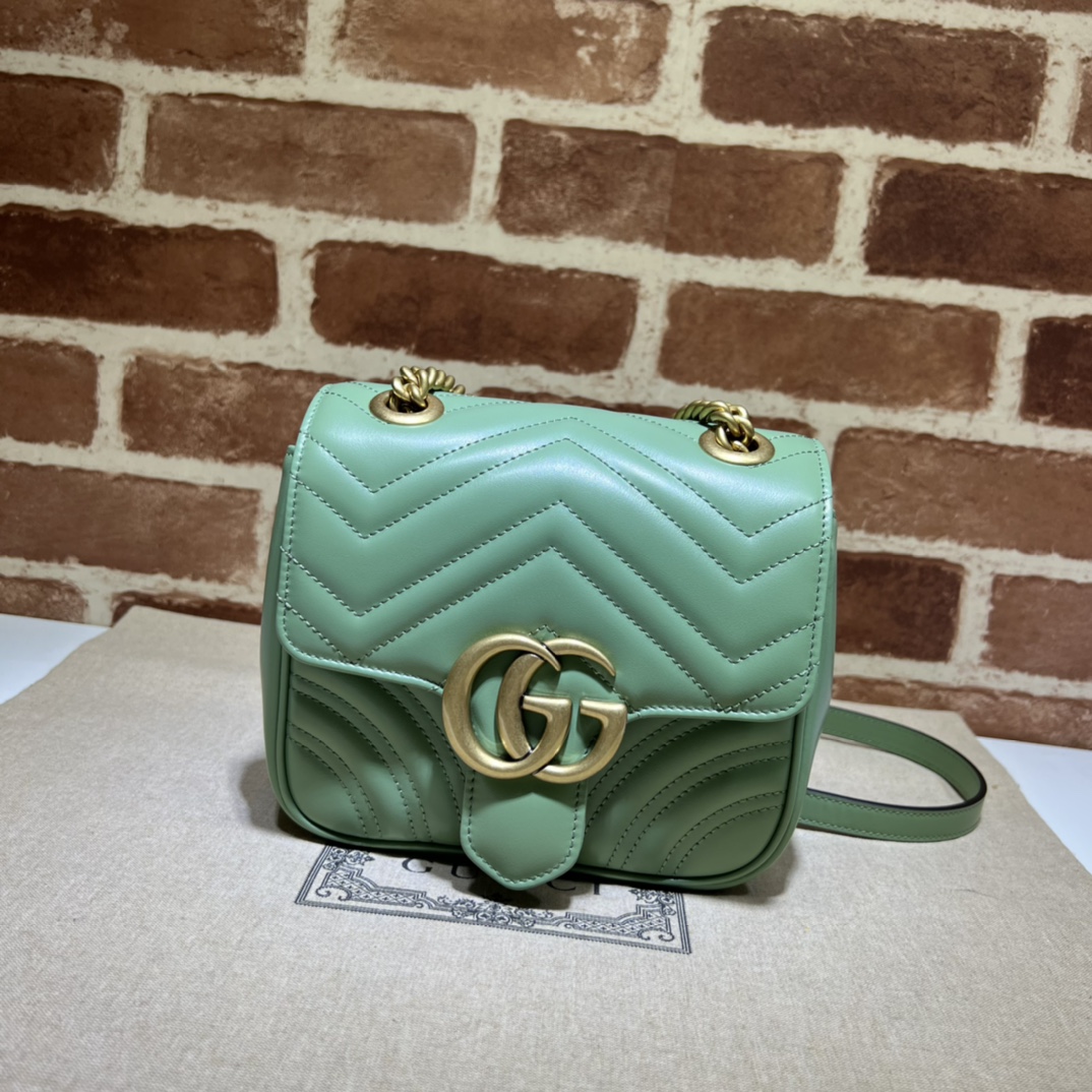 GG Marmont mini shoulder bag Green 739682 - 18x15x8cm