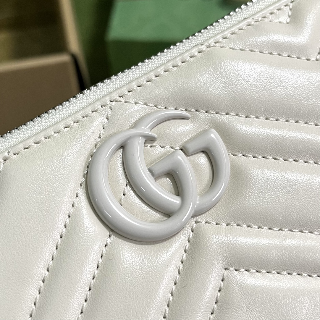 GG Marmont shoulder bag White 739166 – 23cm x 12cm x 10cm