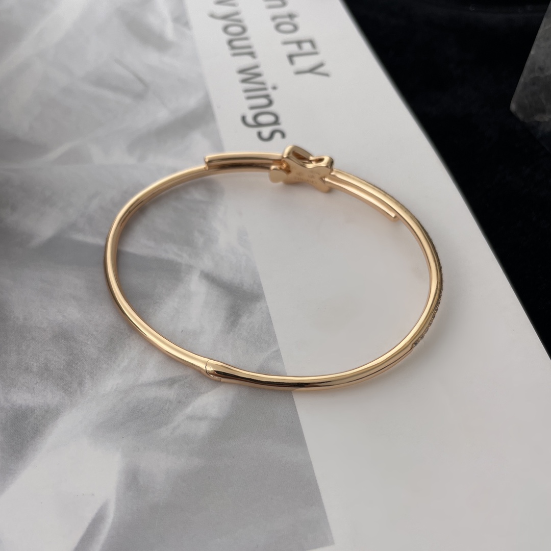 Ch**el jeux de liens bracelet01