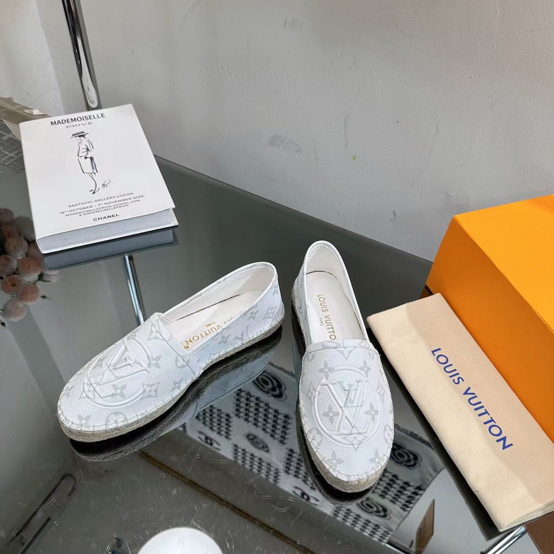LV flat white shoes 35-42
