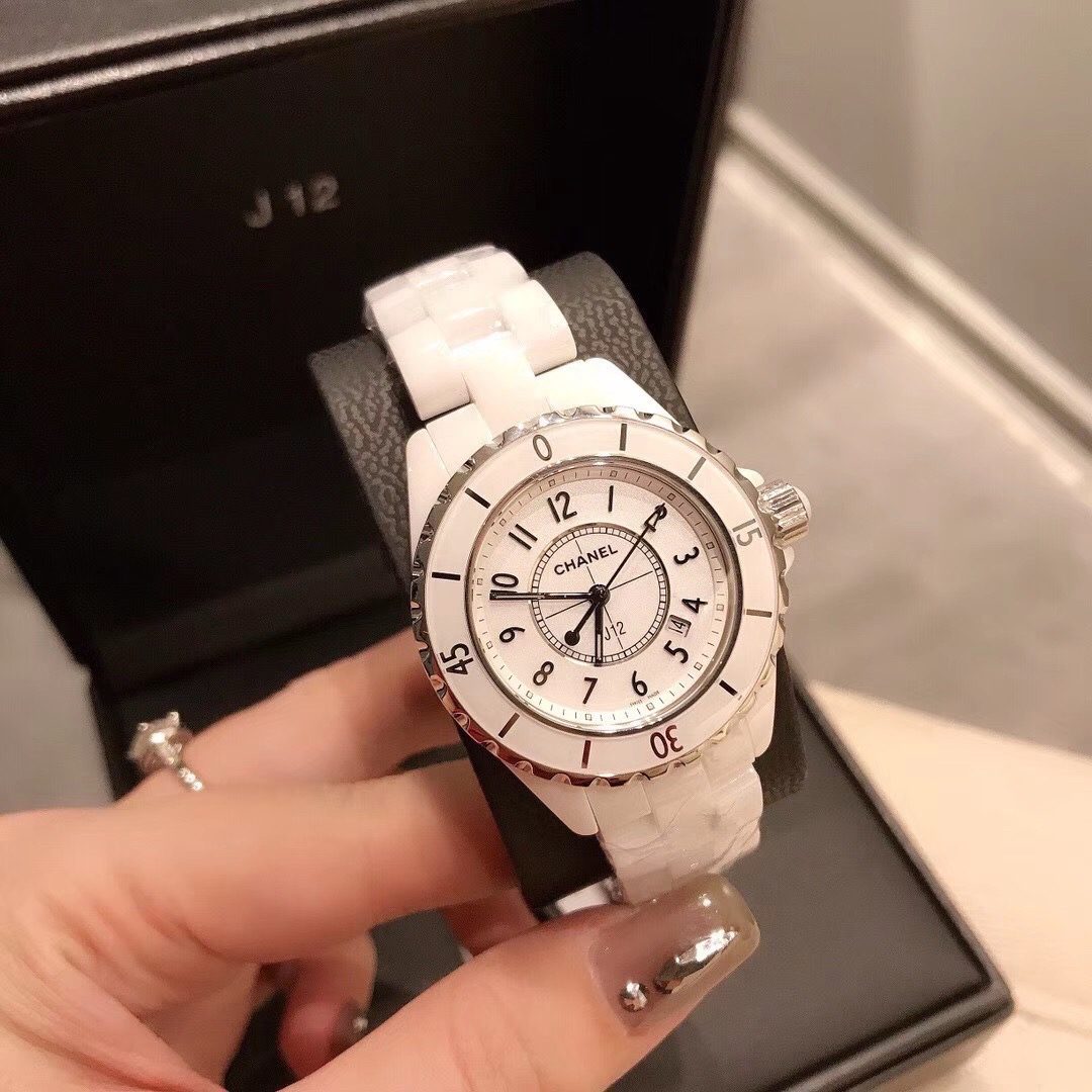 Ch**el watch quartz watch 002