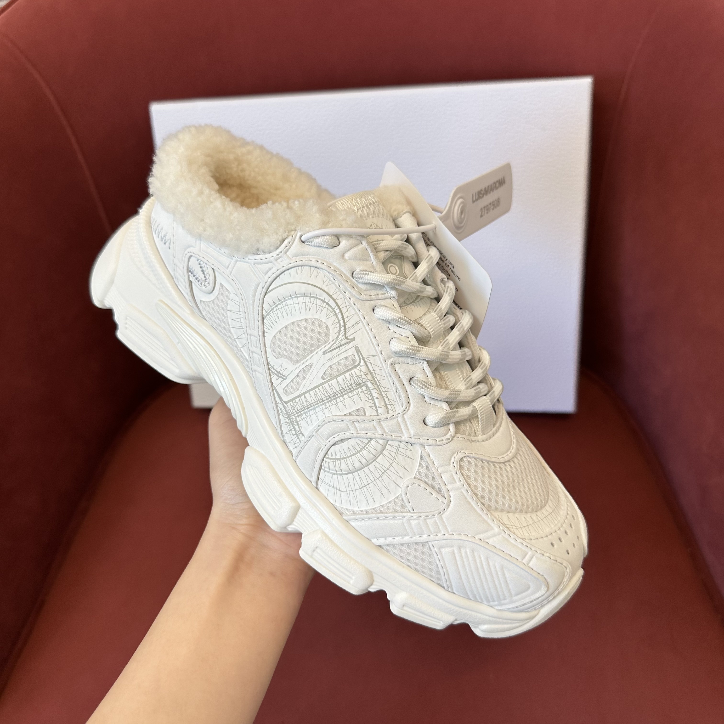 D10r low-top plush sneakers 04
